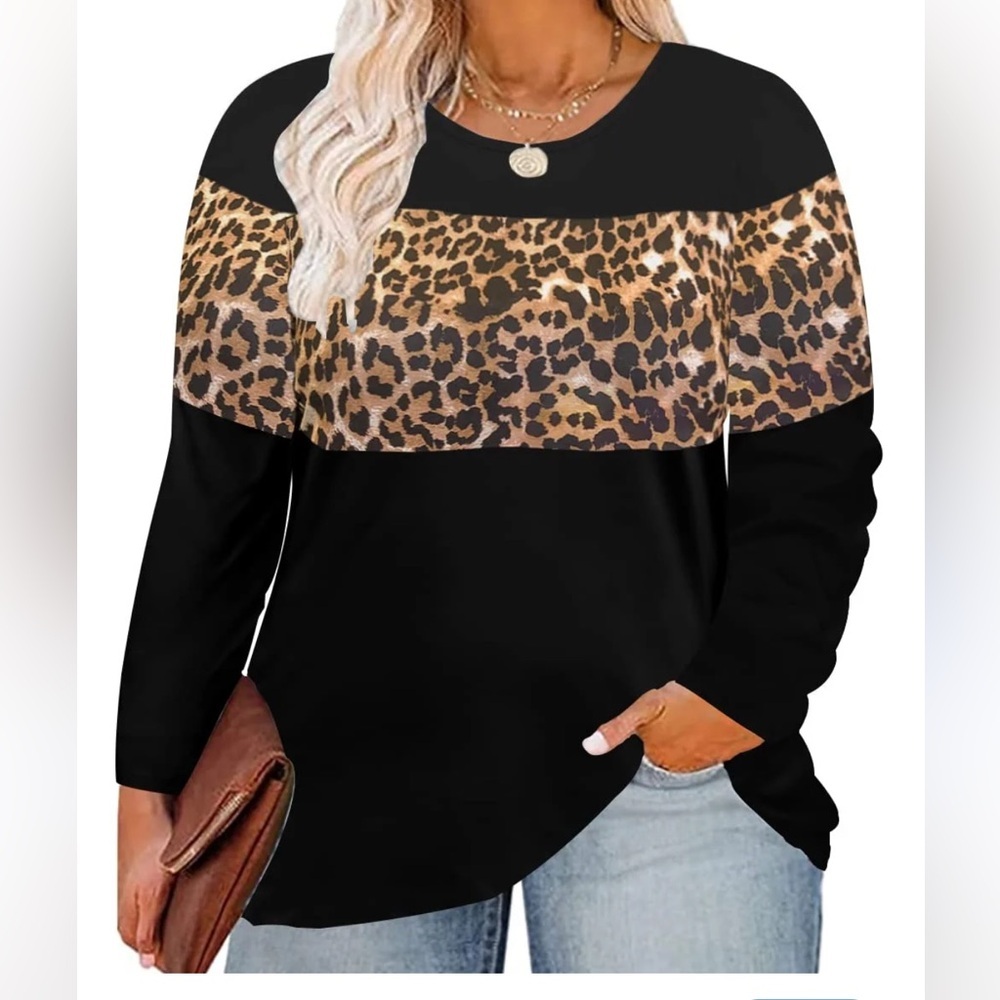 NWT Grateful hearts Striped  Animal Print soft sweat shirt size medium 🌺🌸🌹